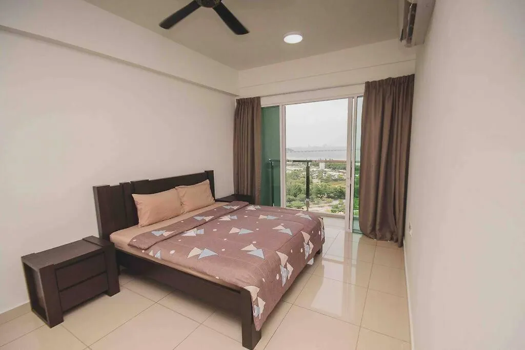 3 Bedroom Condo With Pool Near Queensbay Mall Bayan Lepas