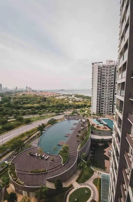 3 Bedroom Condo With Pool Near Queensbay Mall Bayan Lepas 0*,  Malaysia