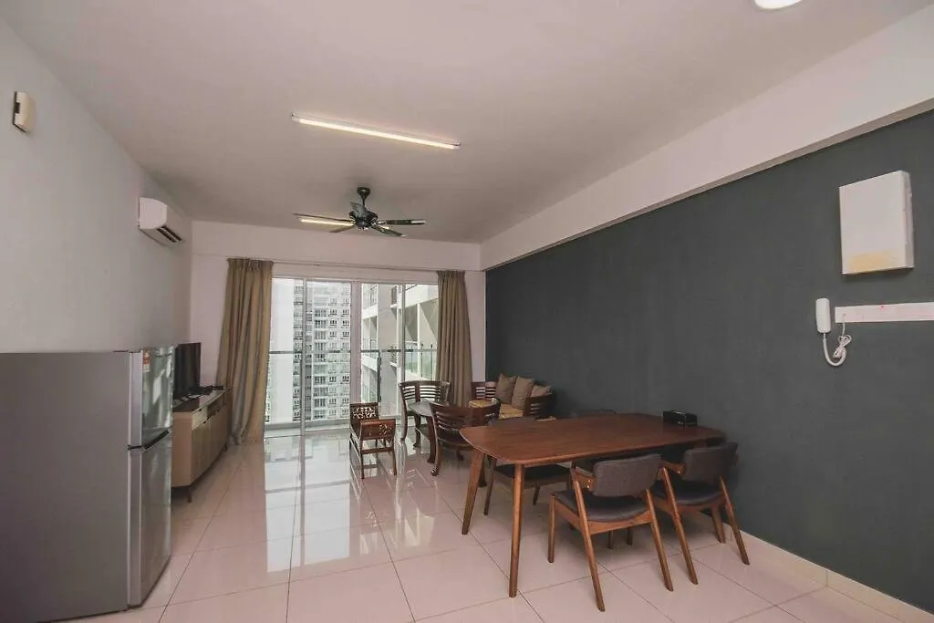 3 Bedroom Condo With Pool Near Queensbay Mall Bayan Lepas Malaysia